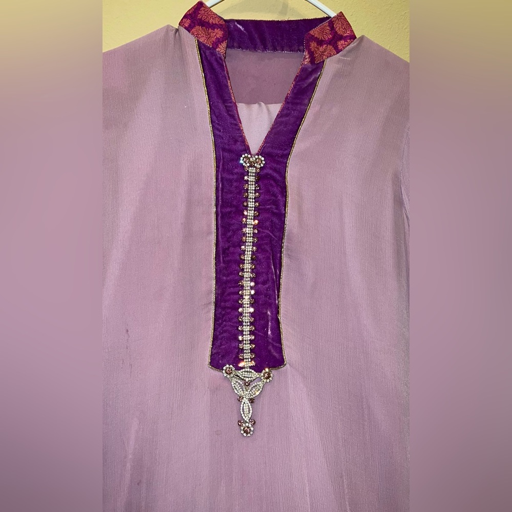 Chiffon 3 piece shalwar suit, sequins art deco, chiffon duppatta, Jamwaar pants.